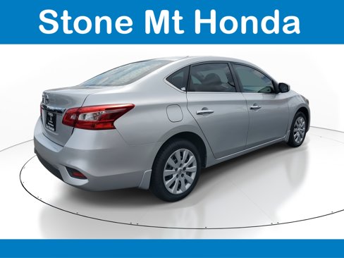 Used 2019 Nissan Sentra S image 6