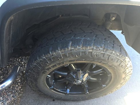 Used 2005 HUMMER H2 w/ Preferred Equipment Group image 39
