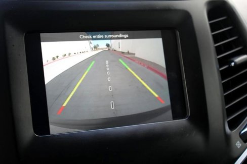 Used 2021 Jeep Cherokee Latitude Plus image 32