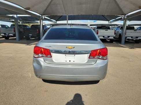 Used 2016 Chevrolet Cruze LS image 5