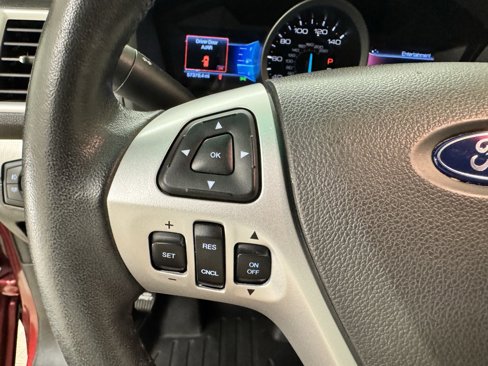 Used 2015 Ford Explorer XLT w/ Equipment Group 202B image 15