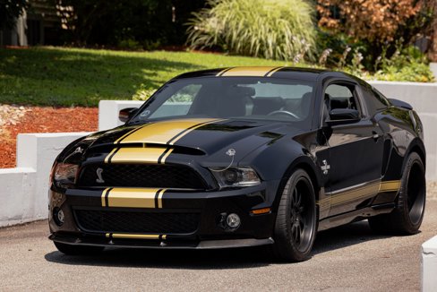 Used 2012 Ford Mustang Shelby GT500 w/ SVT Performance Pkg image 13