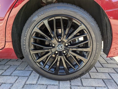 Used 2019 Toyota Camry XLE image 19