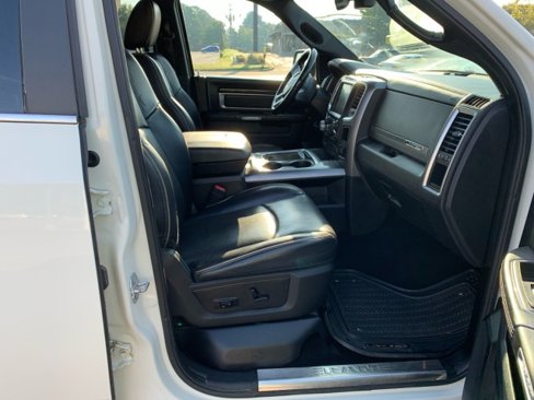 Used 2017 RAM 1500 Limited image 19