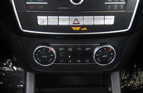 Used 2017 Mercedes-Benz GLE 350 4MATIC w/ Premium 1 Package image 41