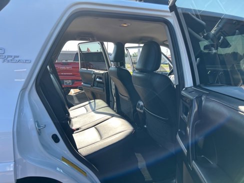 Used 2022 Toyota 4Runner TRD Off-Road Premium image 15