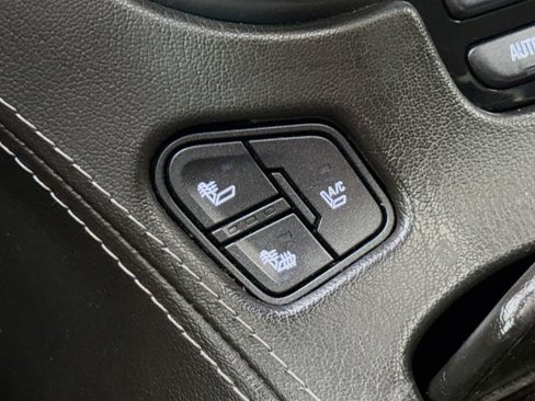 Used 2016 Chevrolet Tahoe LTZ image 21