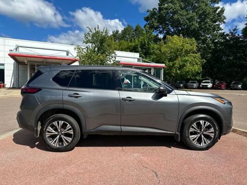 Used 2021 Nissan Rogue SV image 6