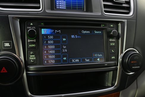 Used 2013 Toyota Highlander Limited image 30