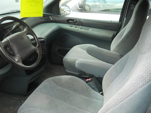 Used 1998 Ford Windstar GL image 7