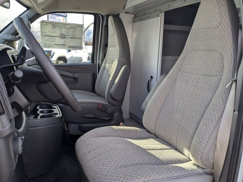 New 2025 GMC Savana 3500 w/ Power Convenience Package image 15