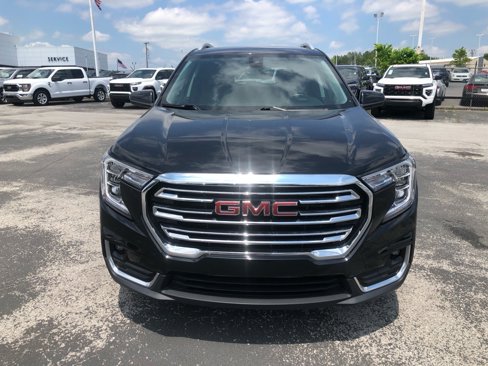 Used 2024 GMC Terrain SLT image 14