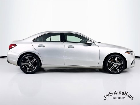 Used 2020 Mercedes-Benz A 220 4MATIC image 8