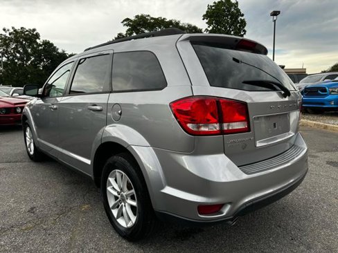 Used 2016 Dodge Journey SXT w/ Comfort/Convenience Group image 7