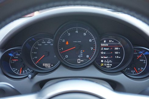 Used 2016 Porsche Cayenne image 27
