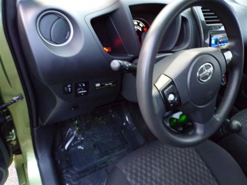 Used 2009 Scion xD image 33