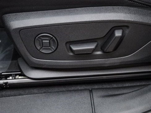 New 2025 Audi Q3 2.0T Premium image 23