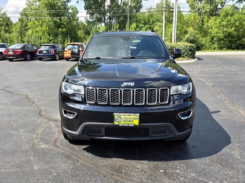 Used 2017 Jeep Grand Cherokee Laredo w/ Quick Order Package 23E image 2
