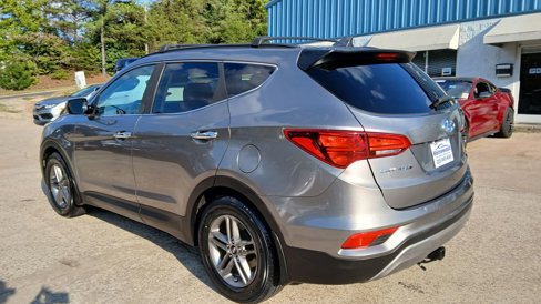 Used 2017 Hyundai Santa Fe Sport image 5