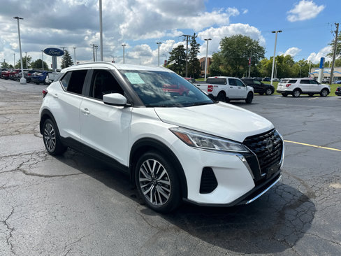 Used 2022 Nissan Kicks SV image 10