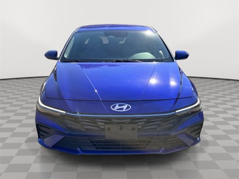 Used 2024 Hyundai Elantra SEL image 5
