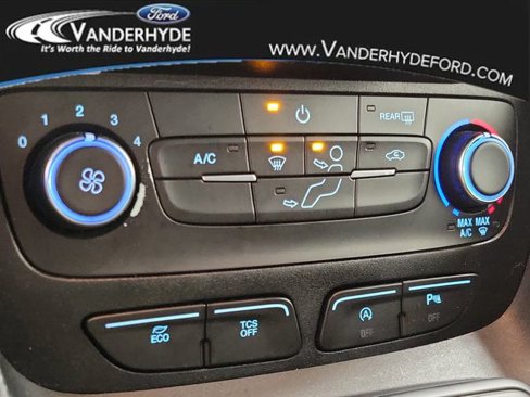 Used 2022 Ford Transit Connect XLT image 27