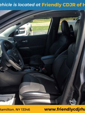 Used 2022 Jeep Cherokee Limited image 11