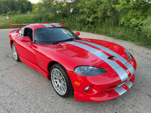 Used 2000 Dodge Viper GTS image 1