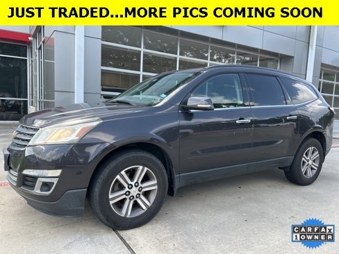 Used 2016 Chevrolet Traverse LT image 1