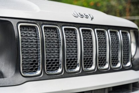 Used 2019 Jeep Renegade Latitude image 13