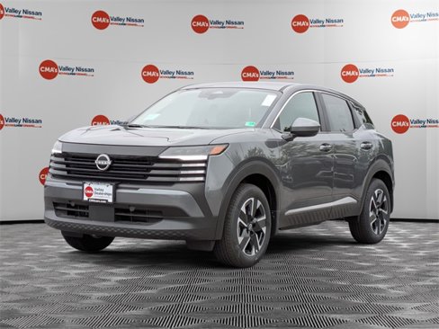 New 2025 Nissan Kicks SV image 1