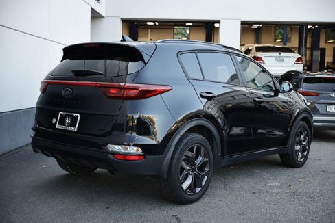 Used 2022 Kia Sportage Nightfall Edition image 7