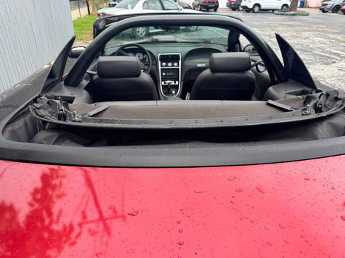 Used 2004 Ford Mustang Deluxe Convertible image 5