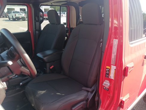 Used 2022 Jeep Gladiator Sport image 38