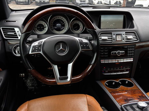Used 2015 Mercedes-Benz E 400 Coupe image 2