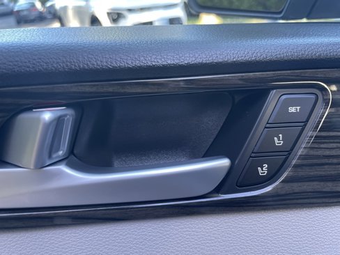 Used 2017 Hyundai Sonata Limited image 13
