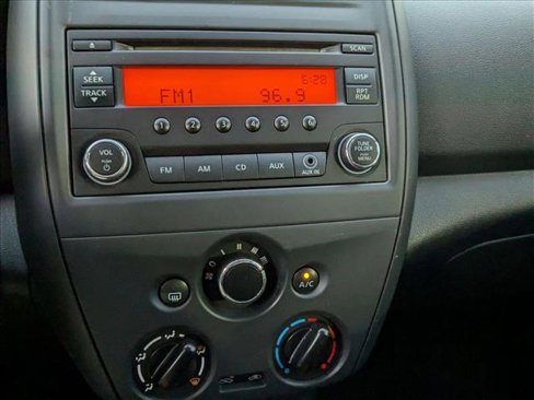 Used 2016 Nissan Versa S Plus image 13