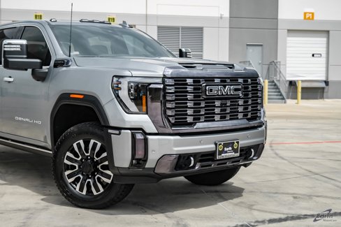 Used 2024 GMC Sierra 2500 Denali Ultimate image 22