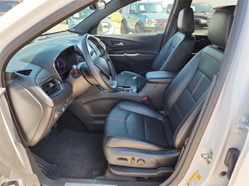 Used 2024 Chevrolet Equinox Premier image 11