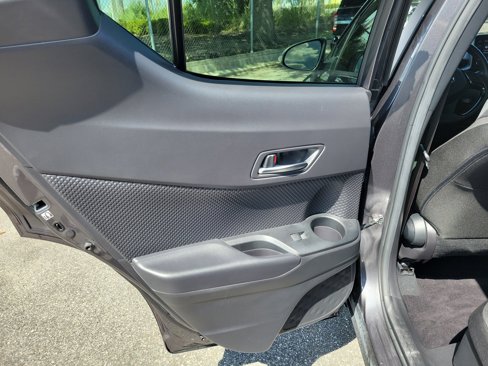 Used 2021 Toyota C-HR Nightshade image 25