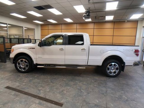 Used 2011 Ford F150 Lariat w/ Lariat Chrome Pkg image 4