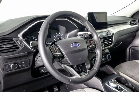 New 2022 Ford Escape SE w/ SE Sport Appearance Package image 14