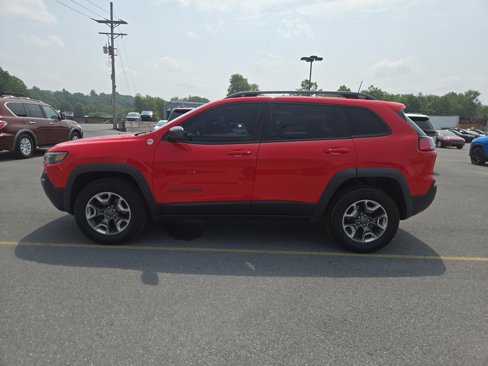 Used 2019 Jeep Cherokee Trailhawk image 7