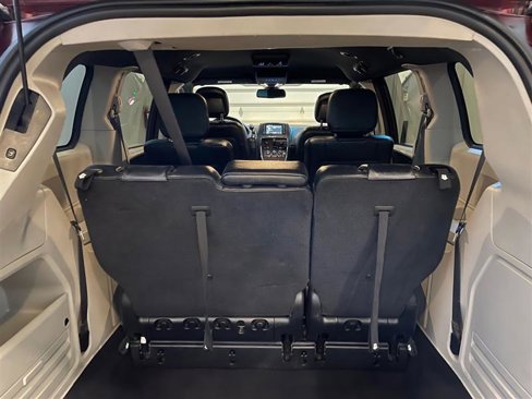 Used 2019 Dodge Grand Caravan SXT image 77