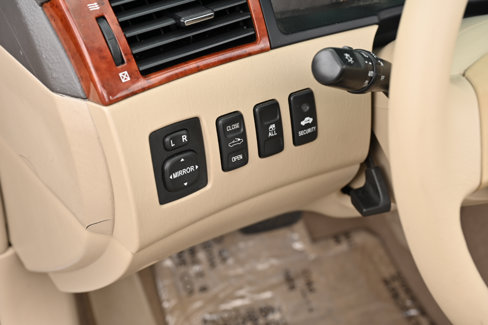 Used 2008 Toyota Solara SLE image 15
