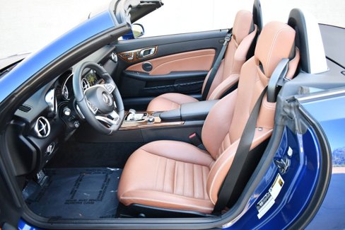 Used 2017 Mercedes-Benz SLC 300 image 40