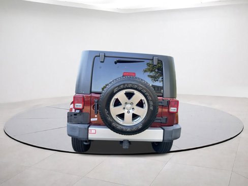 Used 2010 Jeep Wrangler Unlimited Sahara w/ Dual Top Group image 5