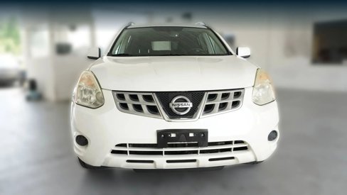 Used 2013 Nissan Rogue SV image 2