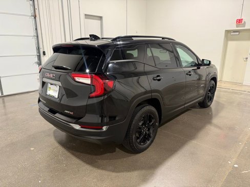 Used 2023 GMC Terrain AT4 image 5