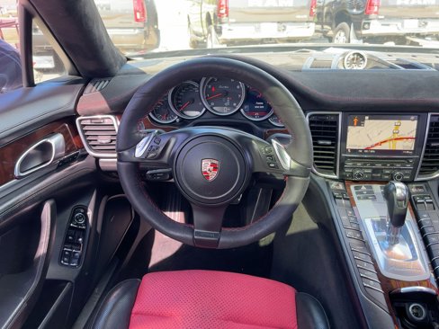 Used 2010 Porsche Panamera Turbo image 27